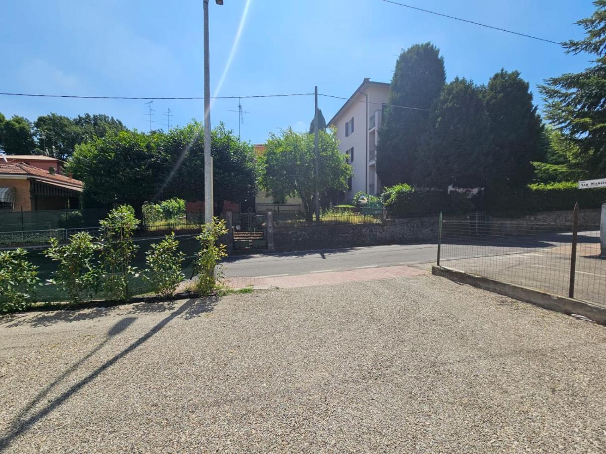 Casa San Michele 호텔 사수올로 외부 사진